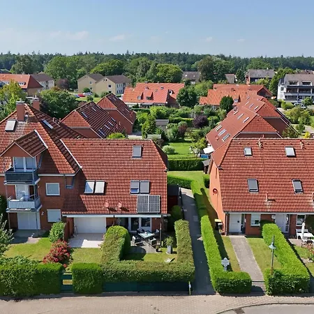 Holiday home Ferienwohnpark Amselweg Strandperle Kellenhusen